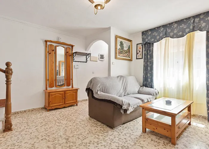 Casa Ana La Rosaleda Ferienhaus